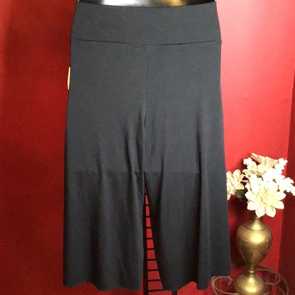 NWT OLD NAVY CULOTTES SIZE L - Picture 3 of 4